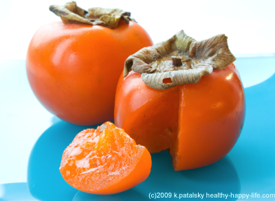 Persimmon Fruit Calories and Nutritional Facts