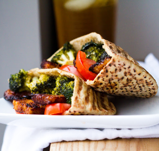 broccoli tempeh pita