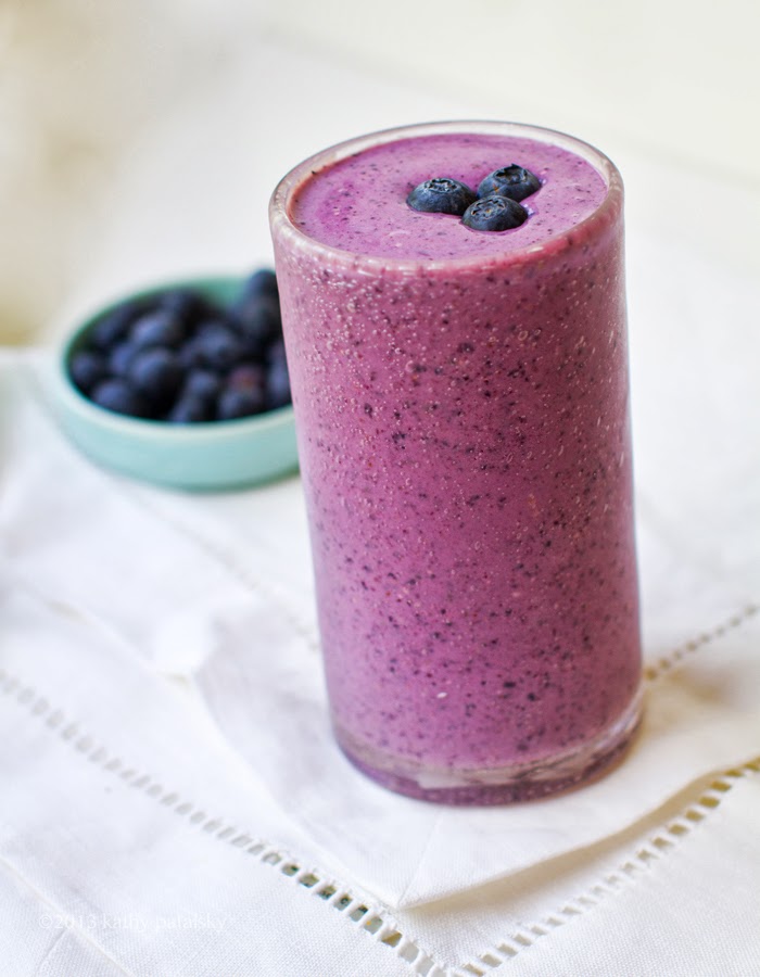 The Quiet Bluebird, Calming Blueberry Smoothie. + Nelly Update ...