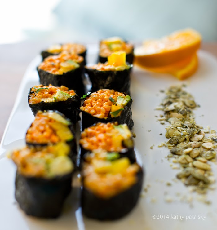 https://healthyhappylife.com/wp-content/uploads/2014/05/2014_05_06_vegan-sushi_9999_103vegan-sushi-roll.jpg