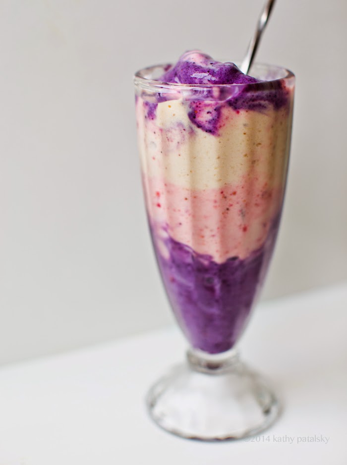 Banana Blender Ice Cream. Video How-To. Pink, Banana and Blueberry. 