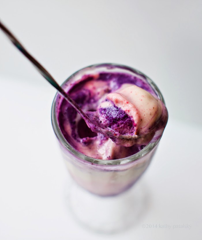 Banana Blender Ice Cream. Video How-To. Pink, Banana and Blueberry. 