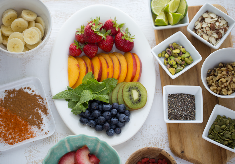 Who would have thought making a smoothie bowl could be so relaxing