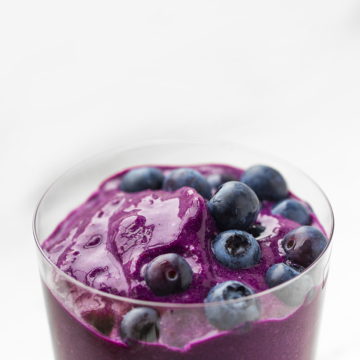 blueberry smoothie