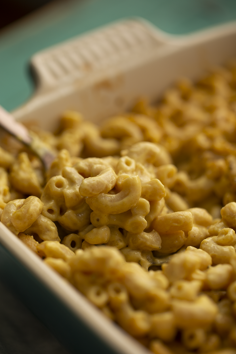 keep mac and cheese warm for a potluck