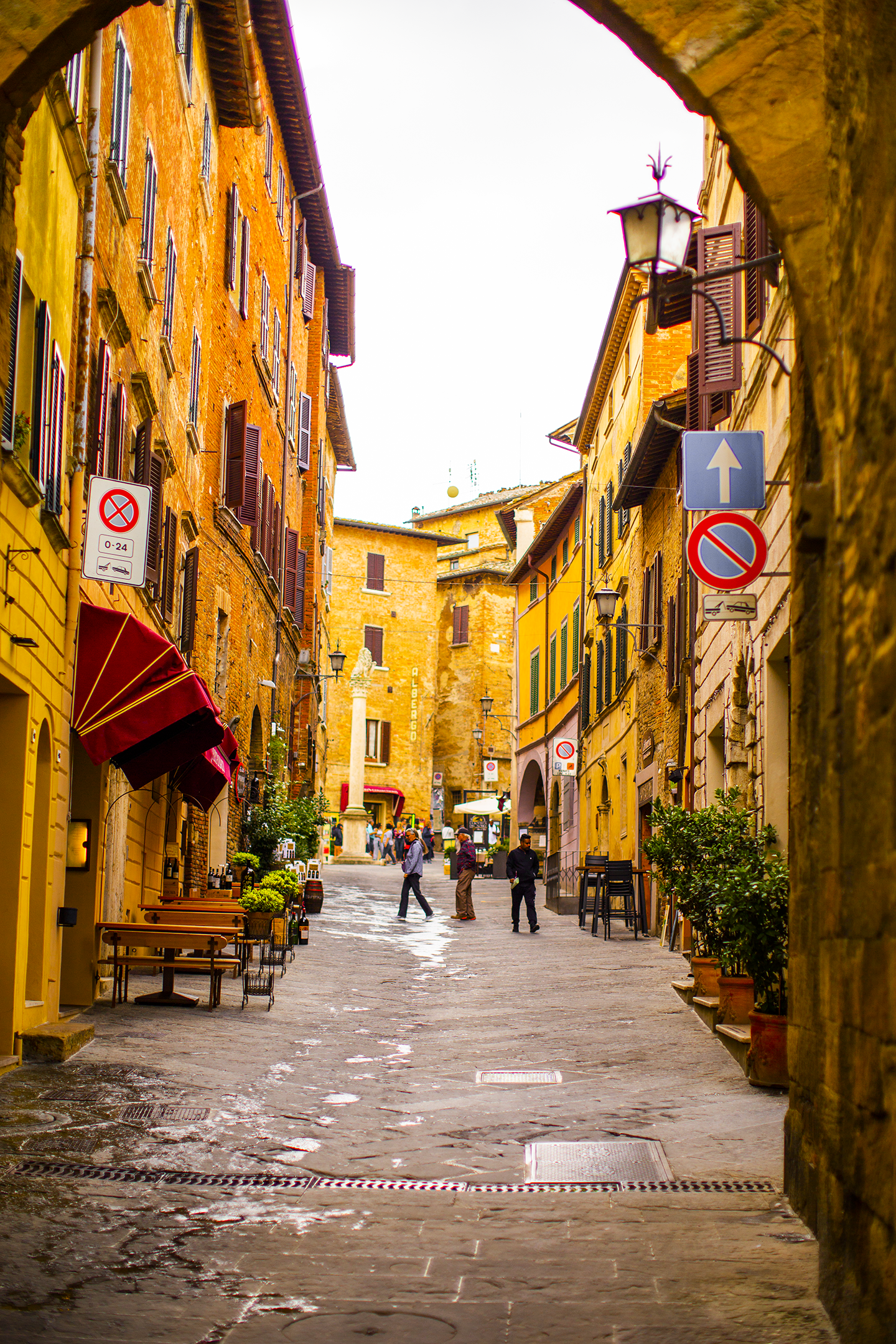 uphill in montepulciano