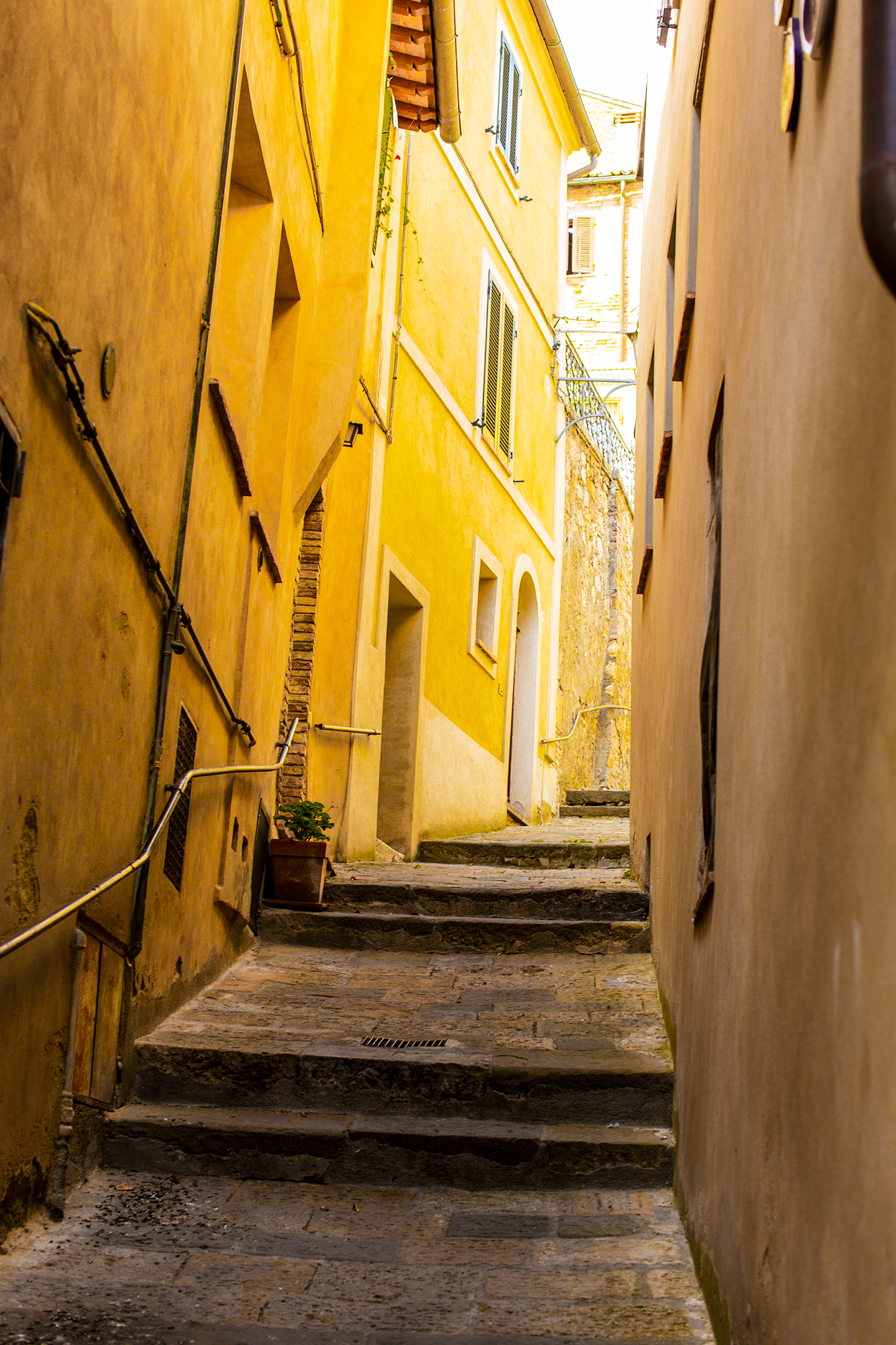 montepulciano steps