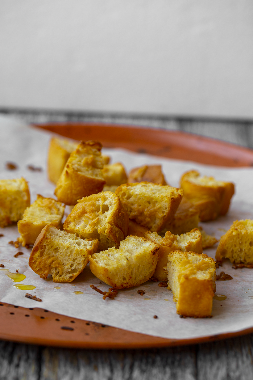 Garlic Parmesan Croutons