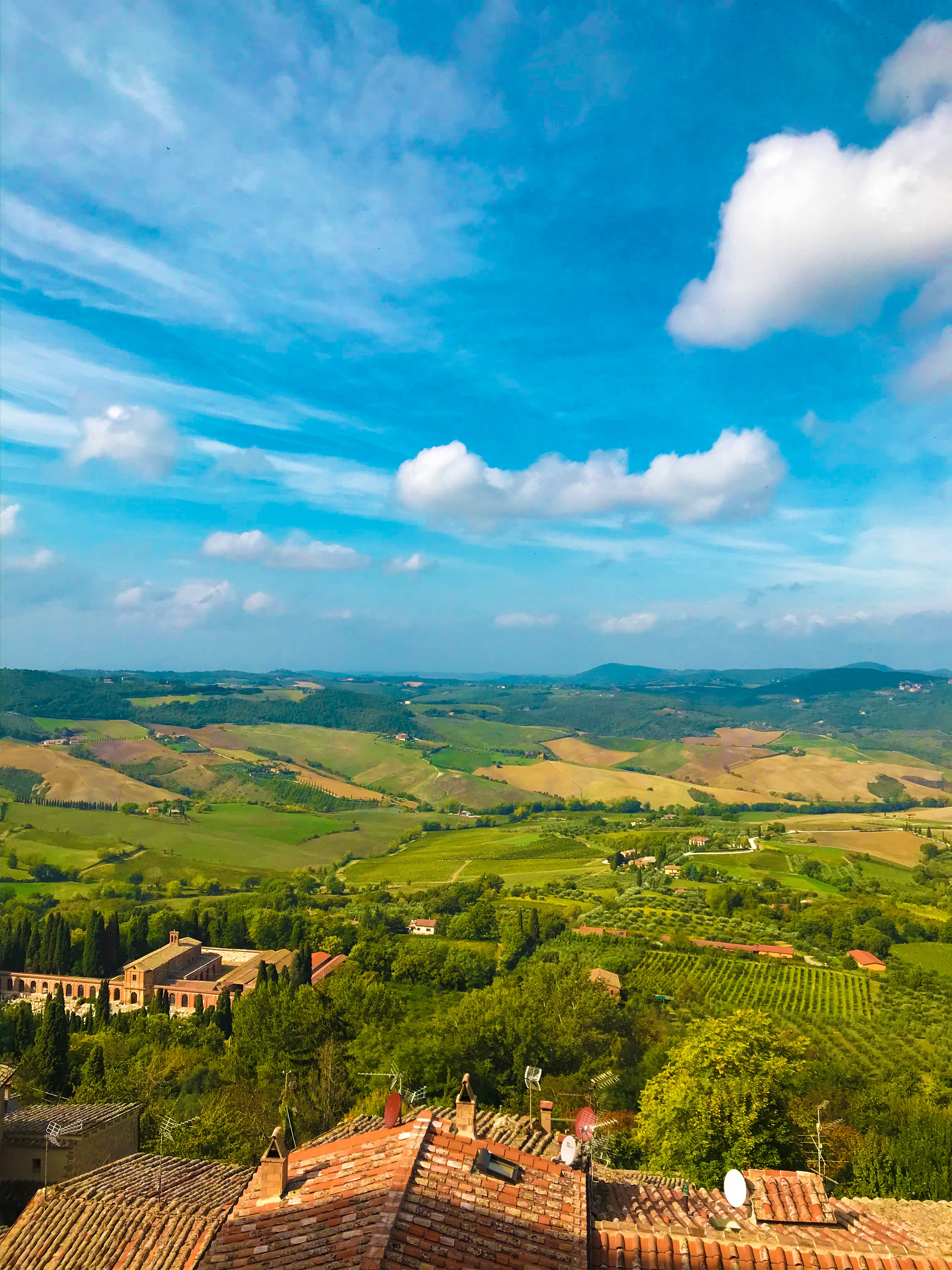 Overlook, tuscany, montepulciano