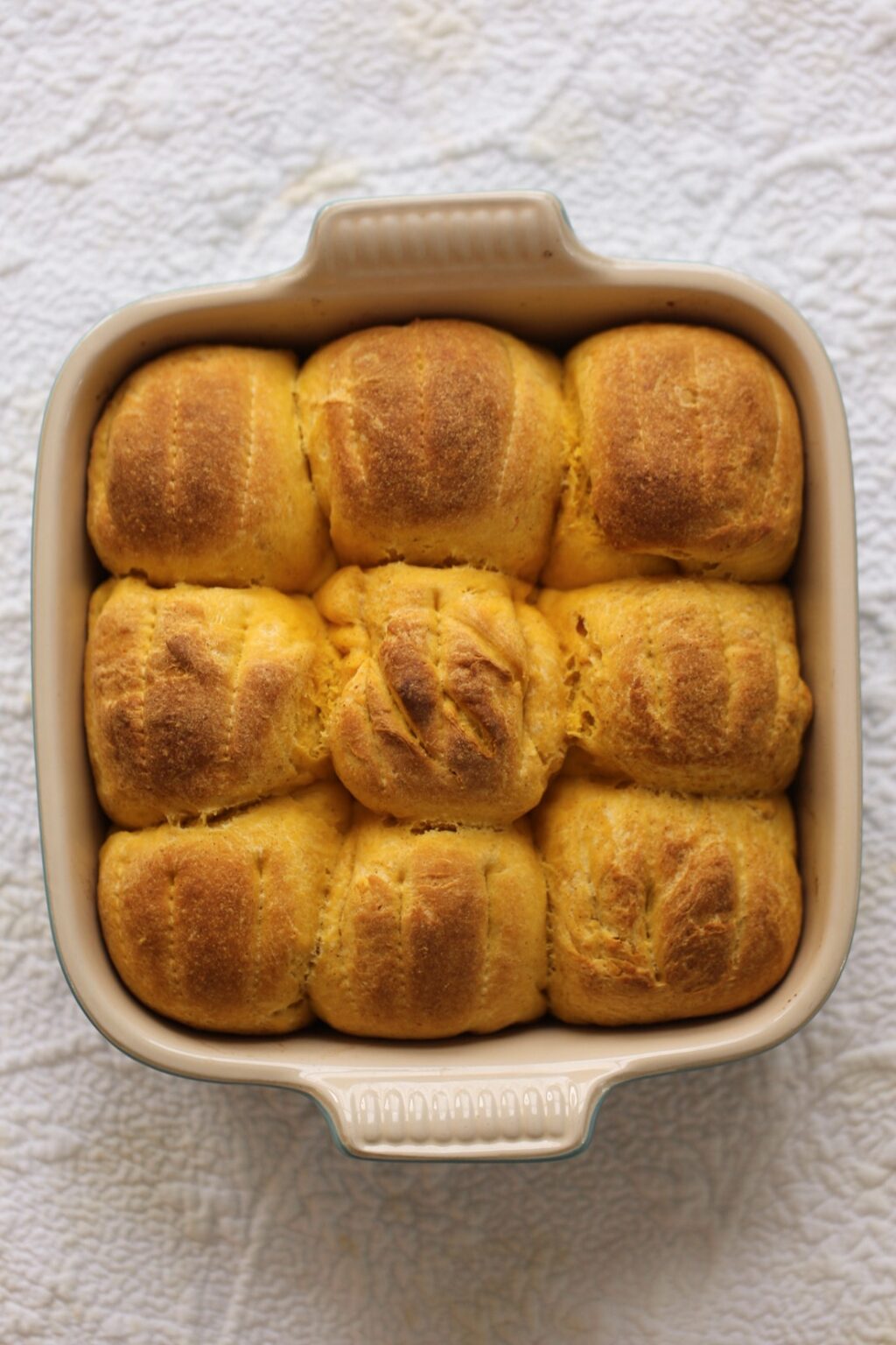 Soft Sweet Potato Rolls Recipe - HealthyHappyLife.com