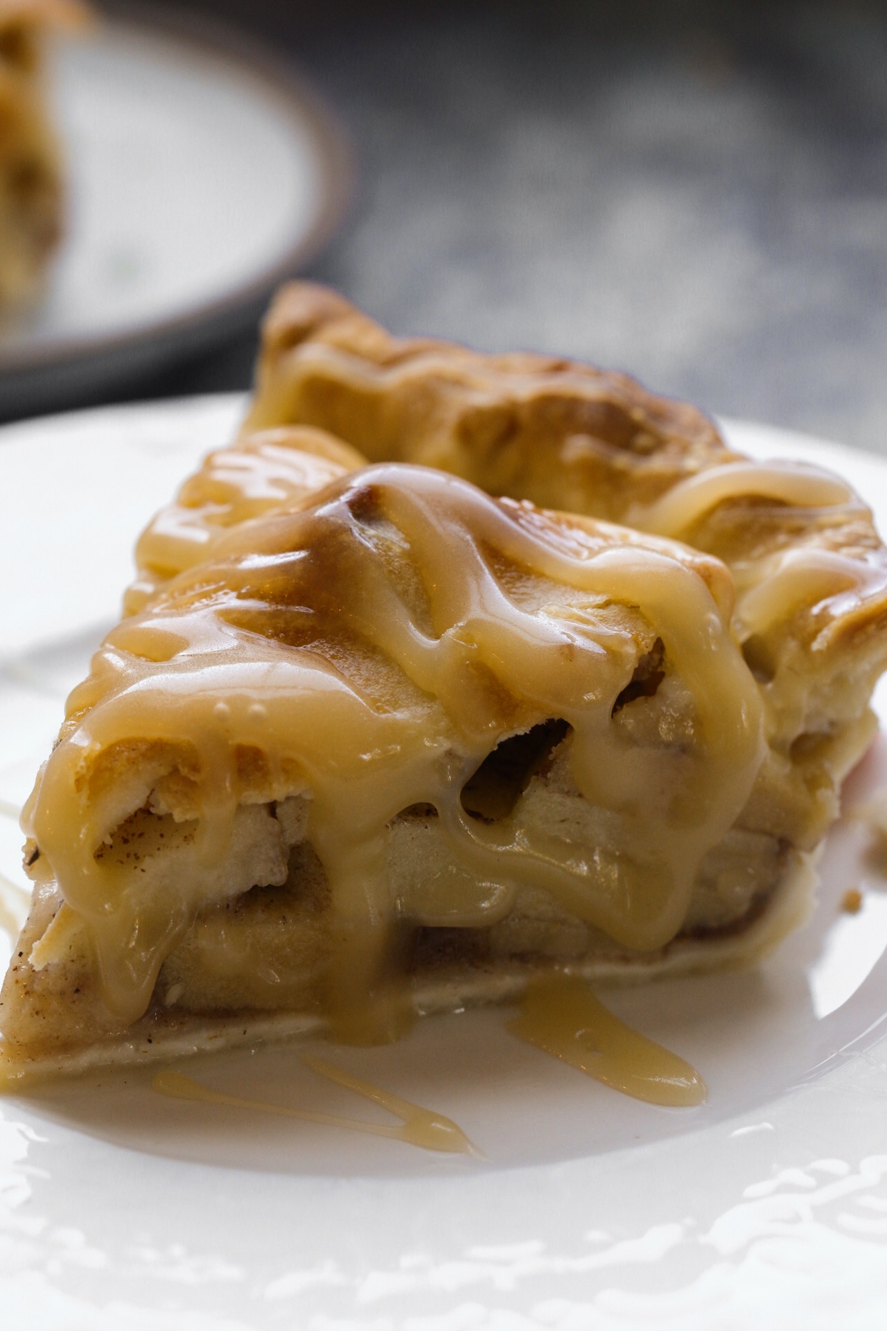 caramel apple pie