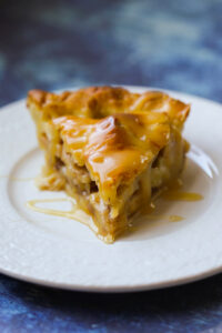 Vegan Caramel Apple Pie - HealthyHappyLife.com