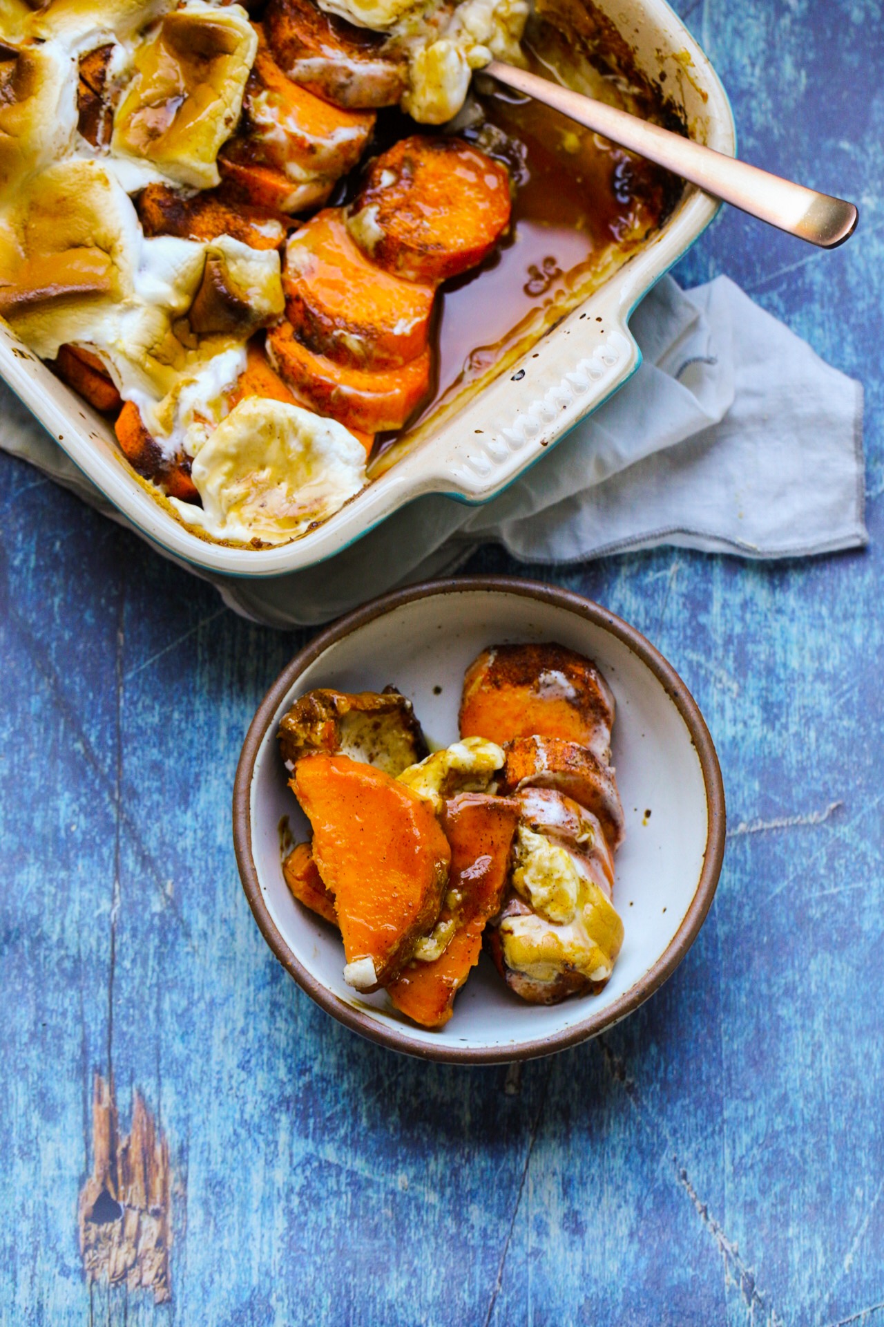 Sweet Potatoes with Marshmallows - HealthyHappyLife.com