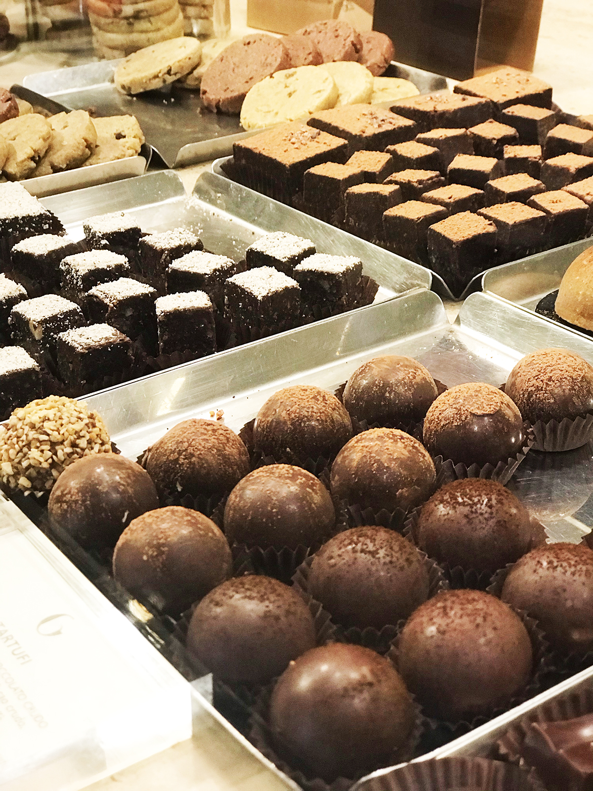 truffles and brownie bites at Grezzo Chocolateria