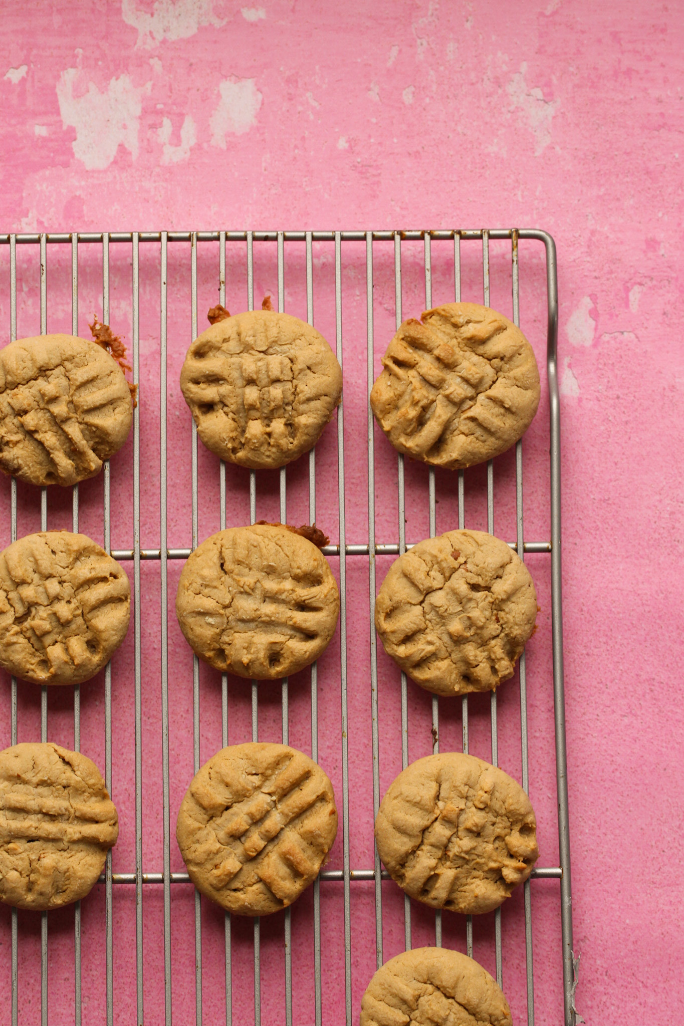 peanut butter cookies on a cooling rack