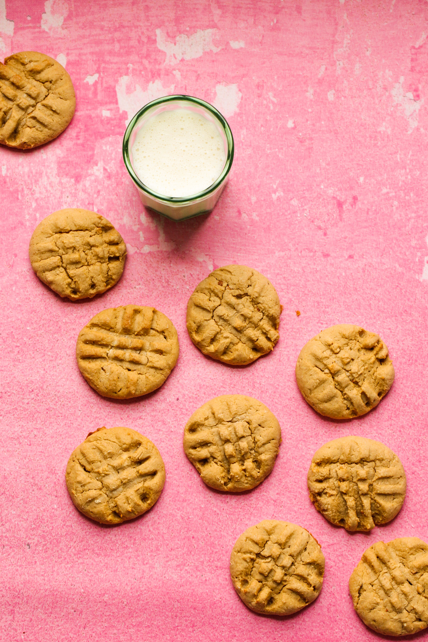 diagonal cookies on a pink background