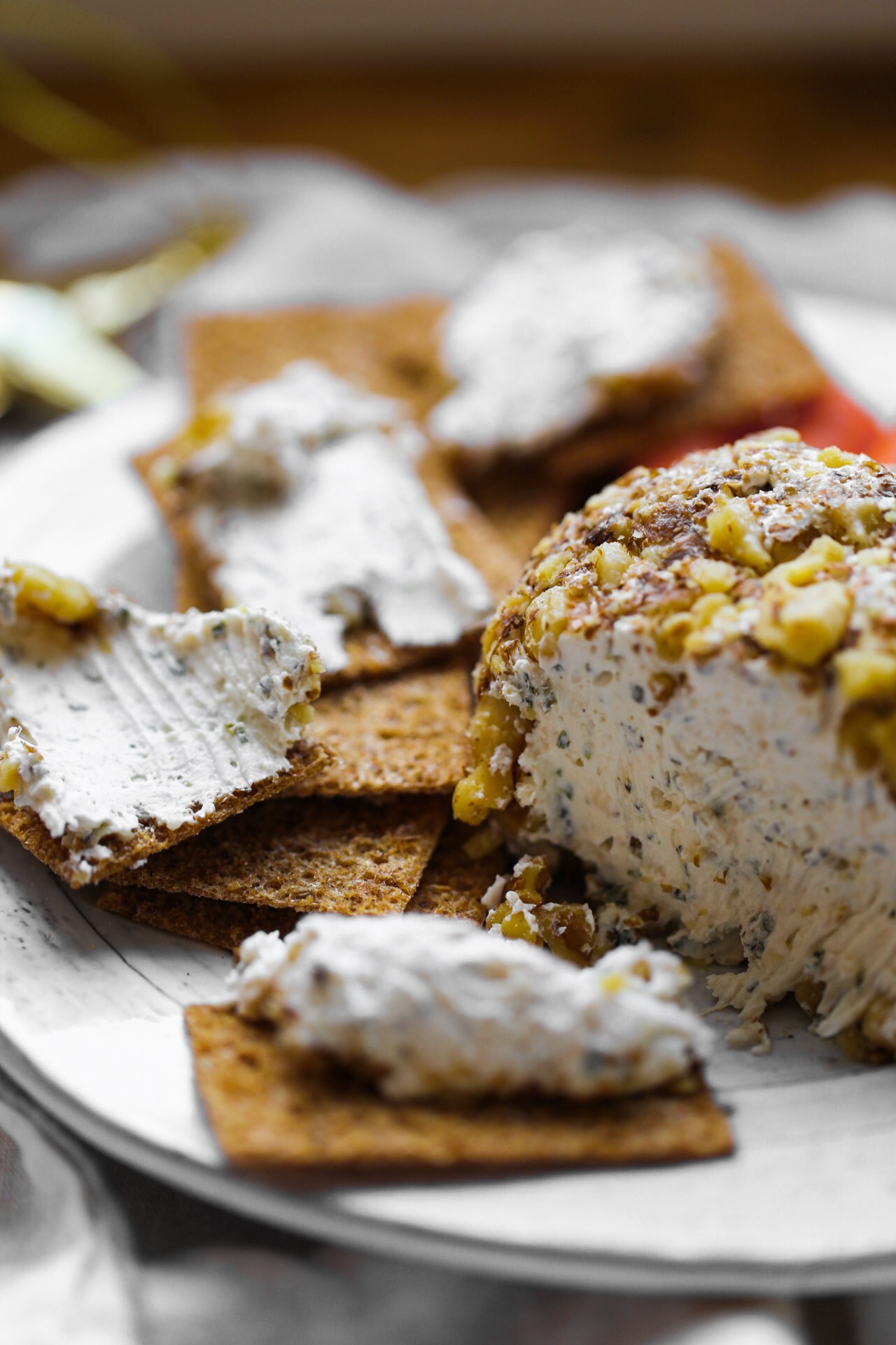 garlic herb cheese ball