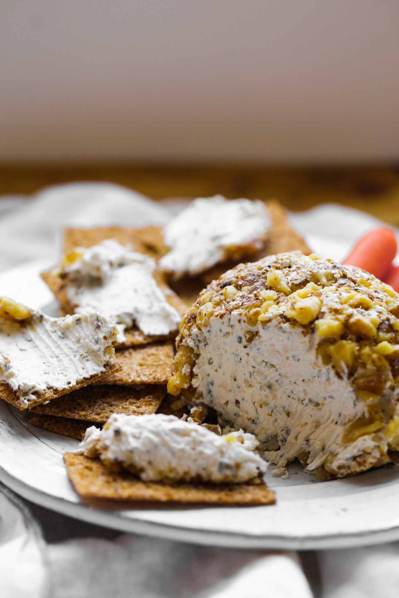 garlic herb cheese ball