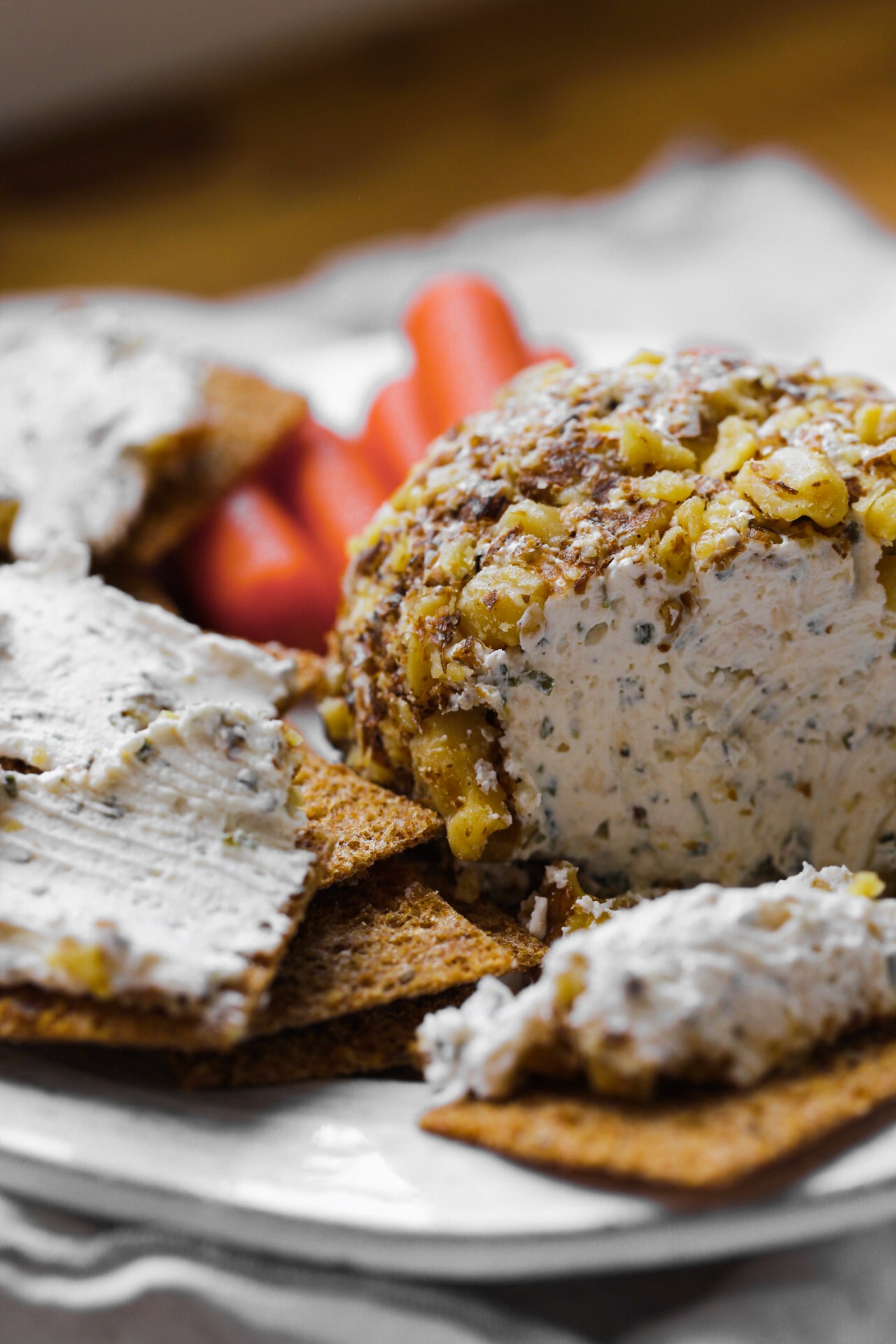 Garlic Herb Cheese Ball - HealthyHappyLife.com