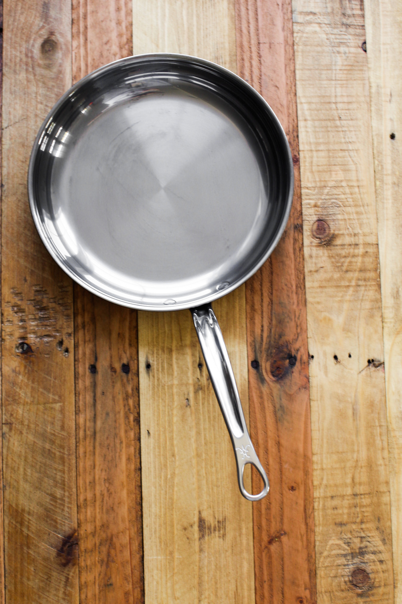 Hestan Titum Nonstick Skillet Review: A Sleek, Well-Engineered Pan - Forbes  Vetted