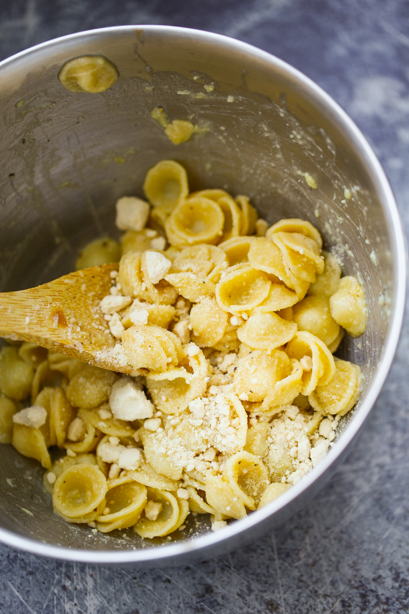 Adding vegan Parmesan to pasta