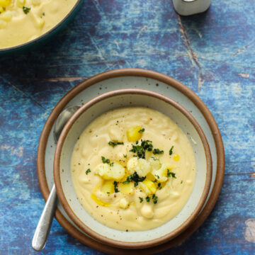 Sopa de coliflor y patata