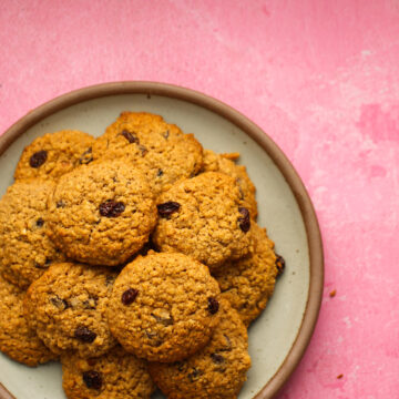 oatmeal-raisin-cookies