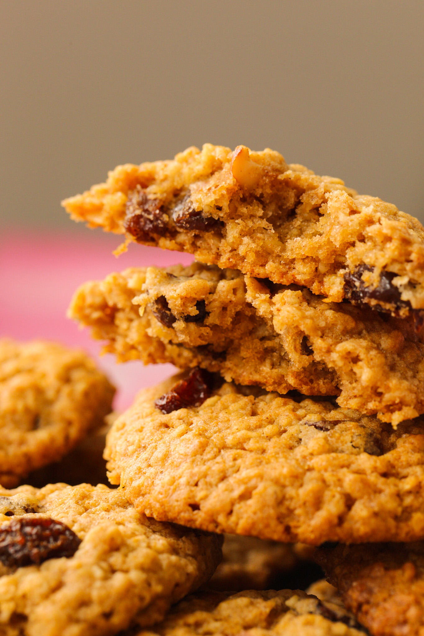 inside of cookies with oats and raisins