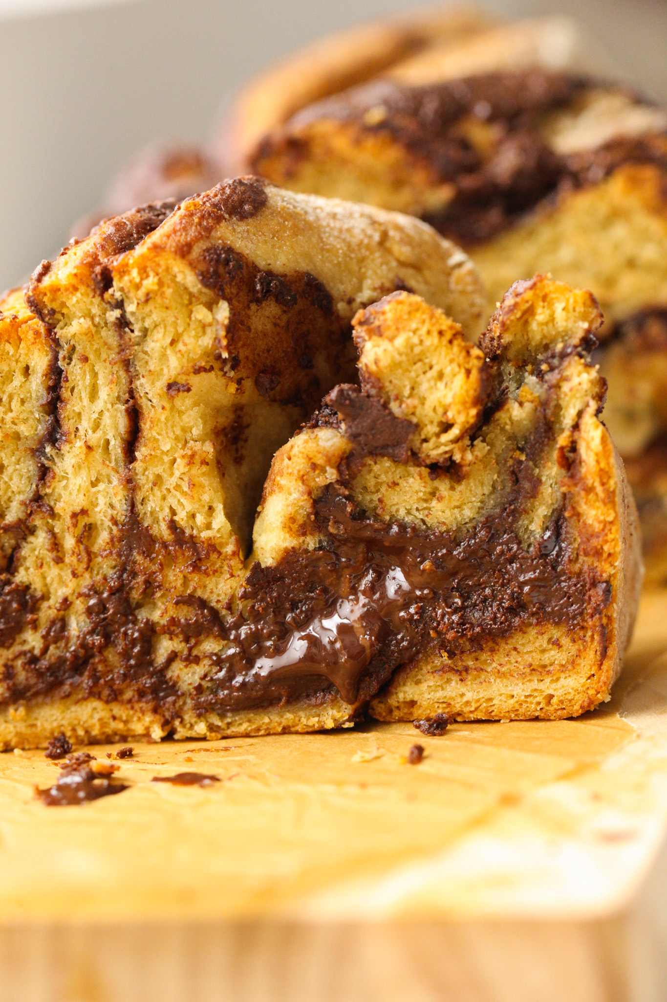 melty chocolate vegan babka