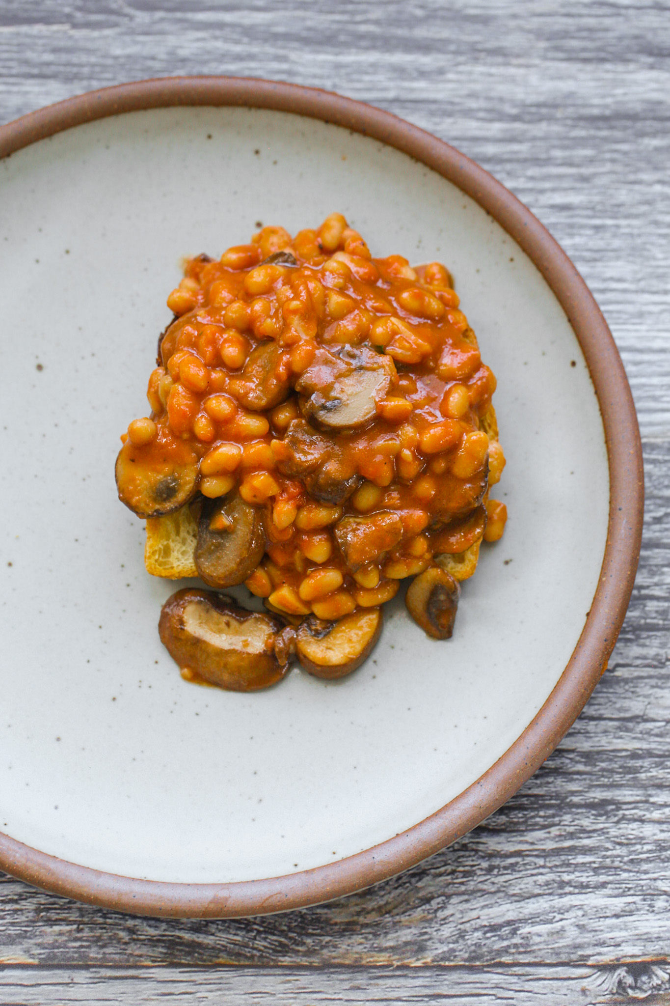 baked beans with mushrooms