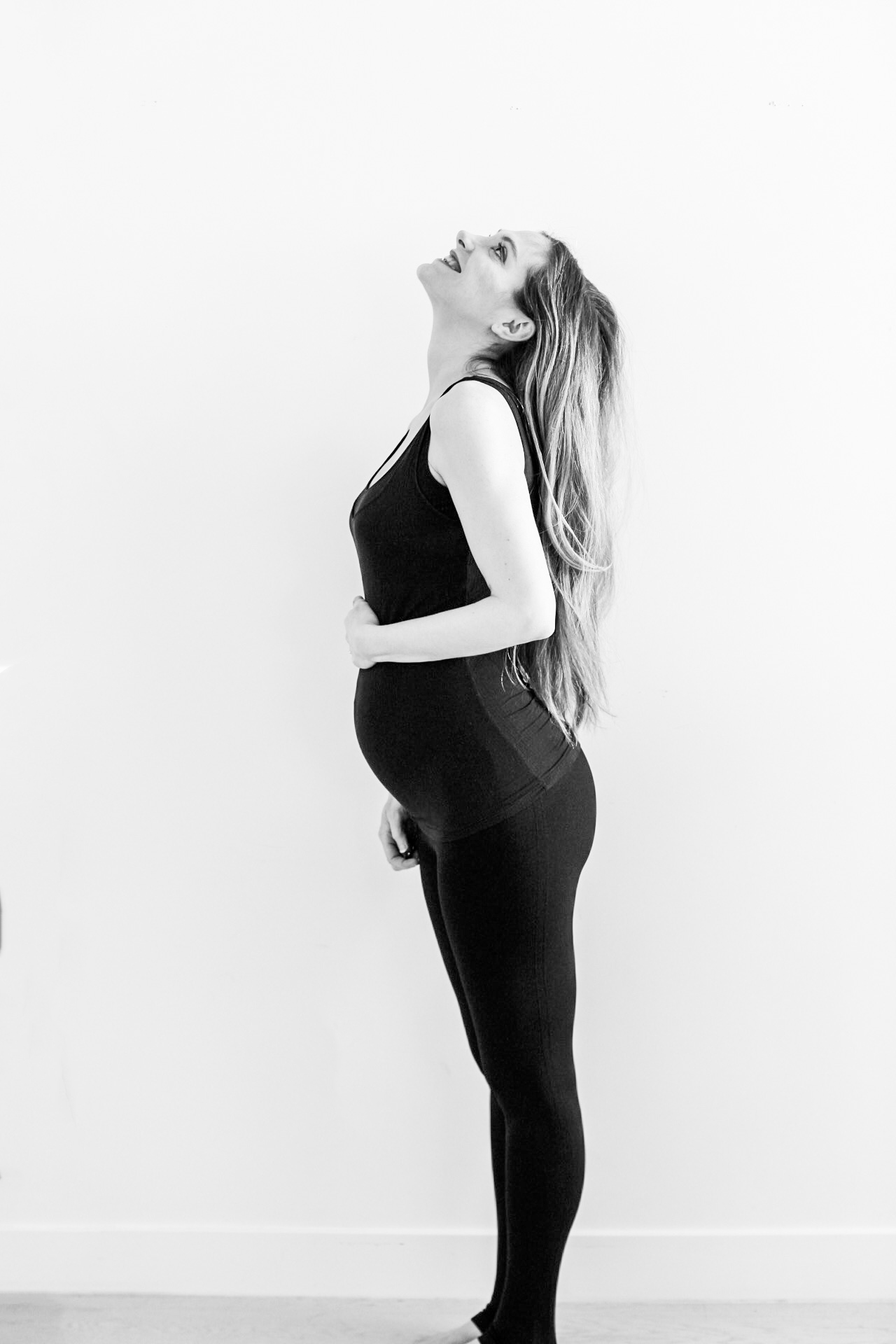 Maternity photo ideas weekly 10 Pregnancy