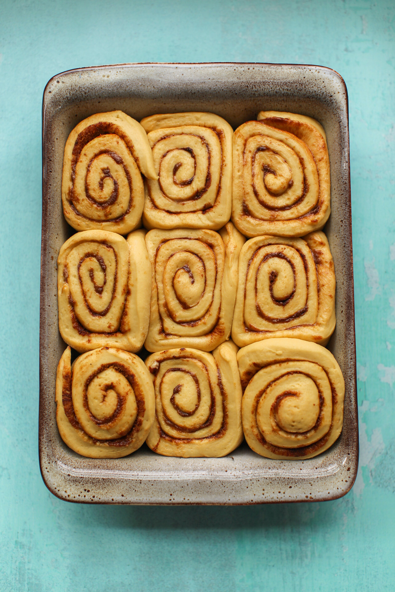 fluffy cinnamon rolls dough