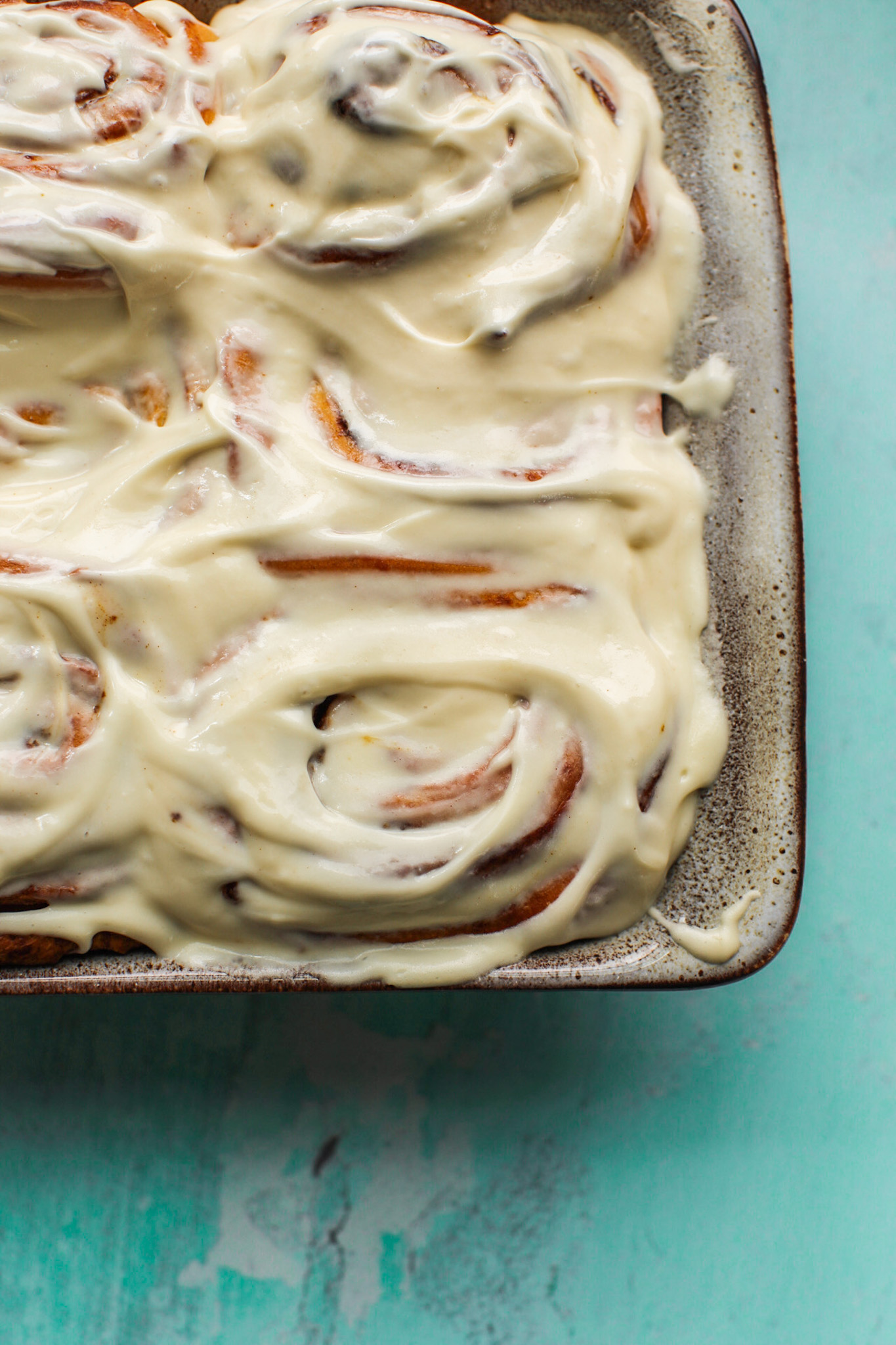 swirly frosting on rolls
