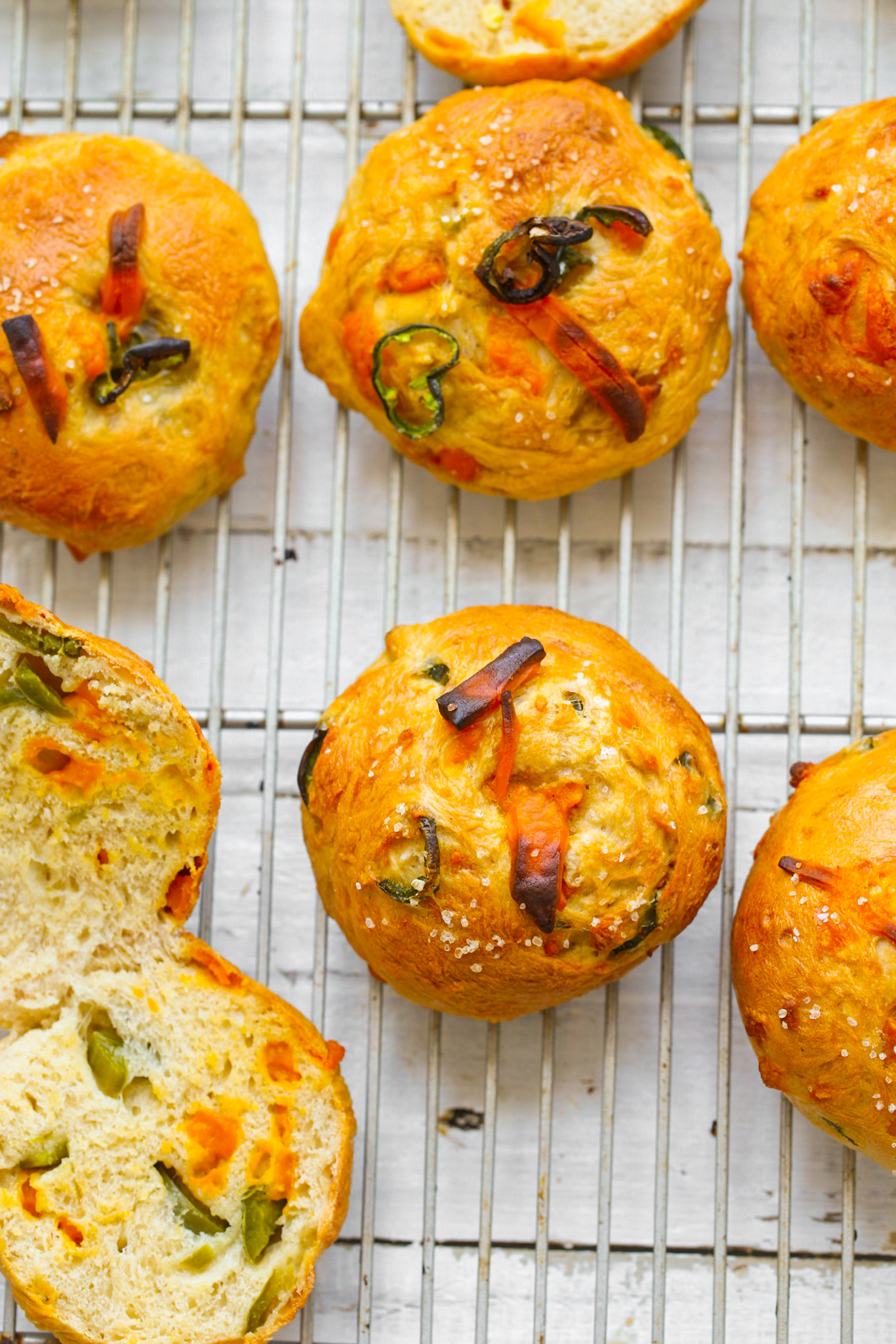 vegan Jalapeño Cheddar Bagels