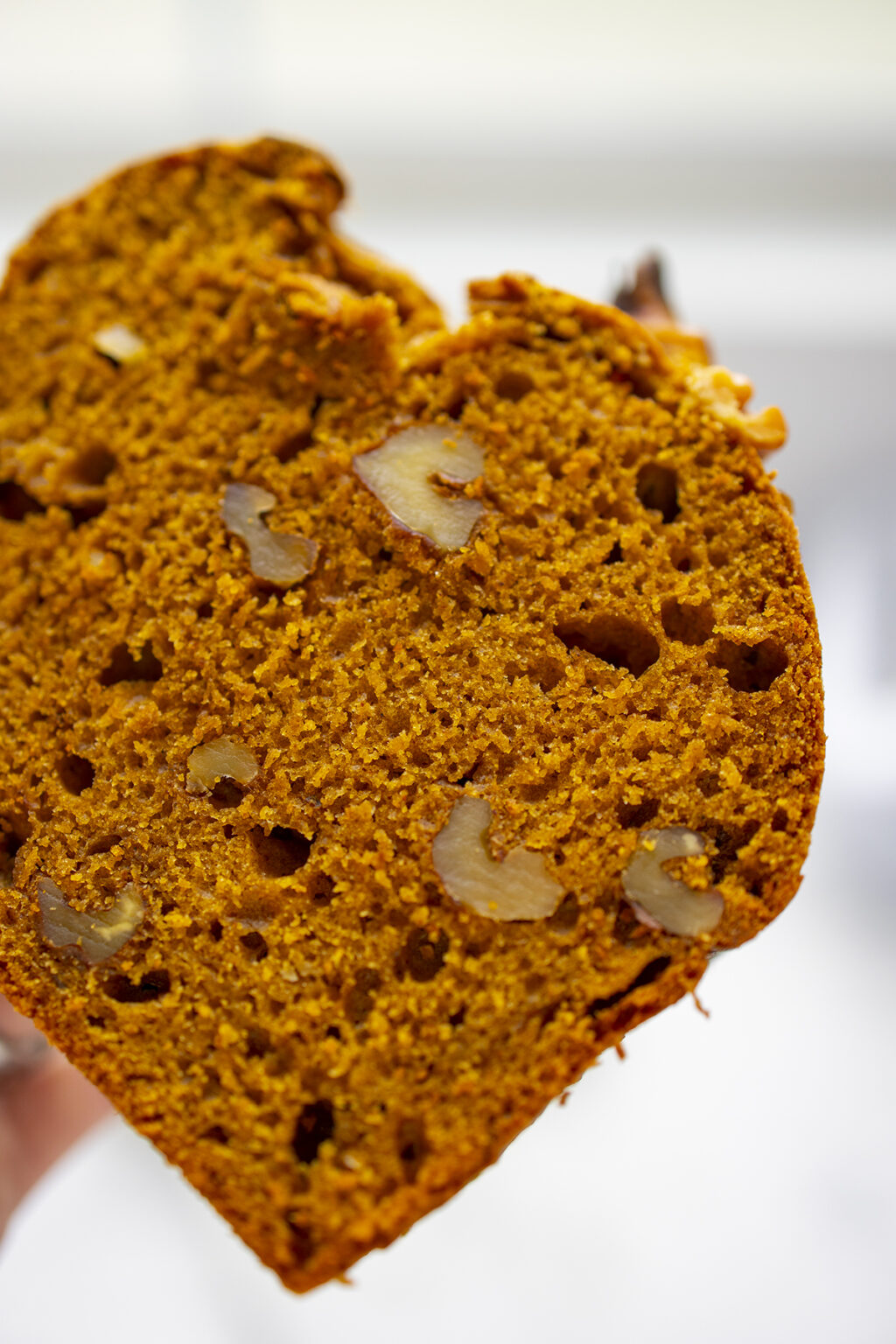 Fluffy Vegan Pumpkin Loaf - HealthyHappyLife.com
