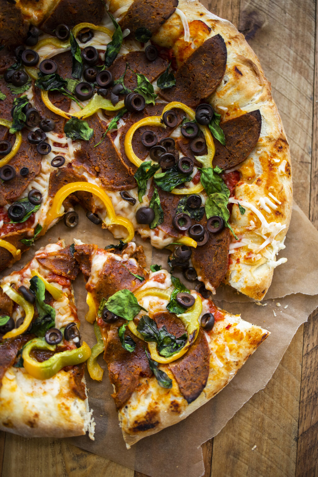 How to Make Best Vegan Pizza - HealthyHappyLife.com
