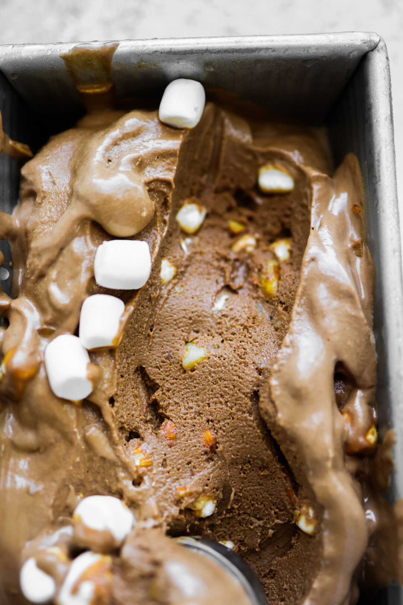 chocolate marshmallow almond ice cream