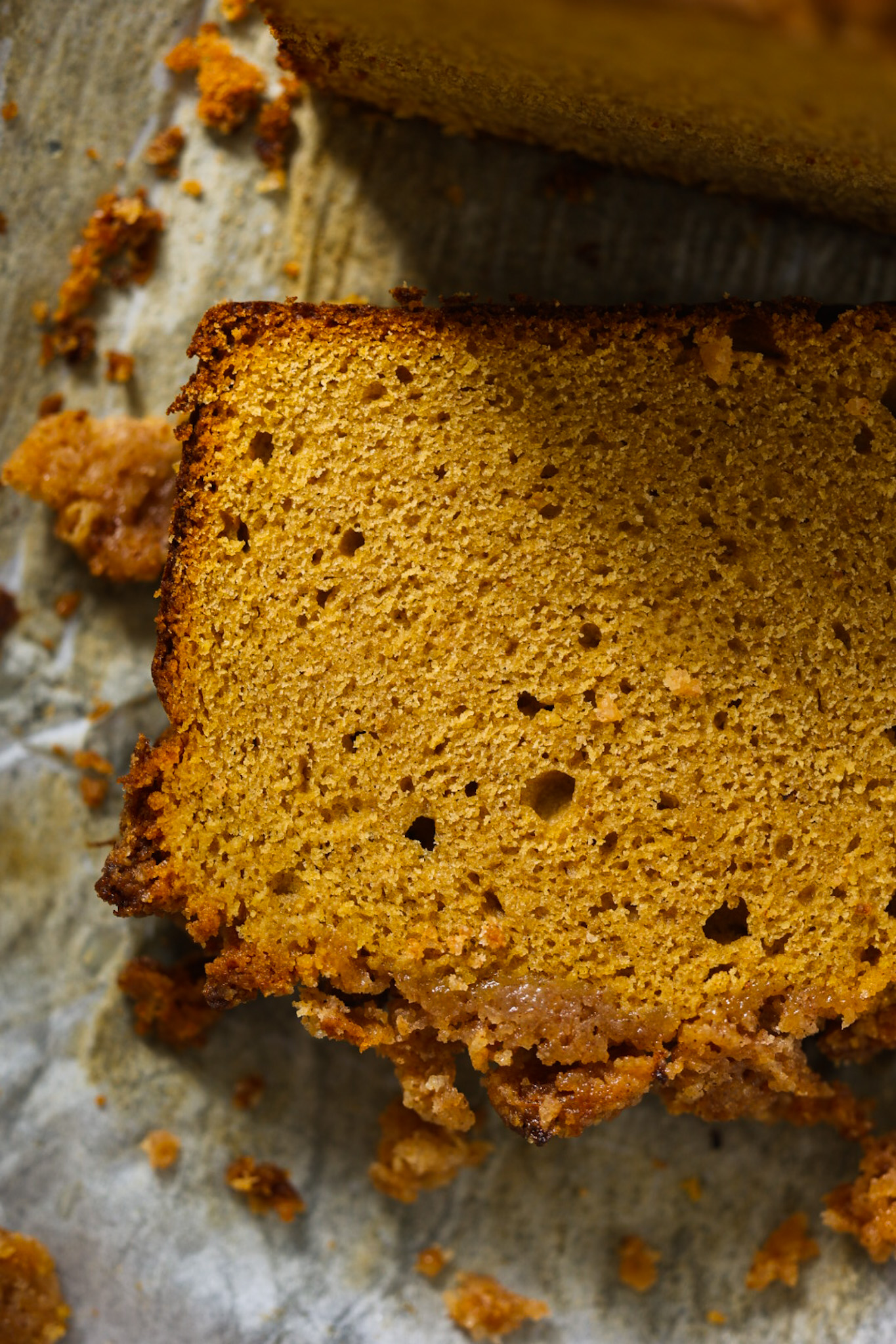 pumpkin loaf slice close